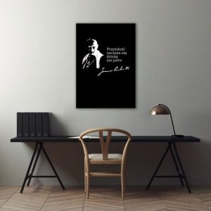 plakaty z napisami w ramie