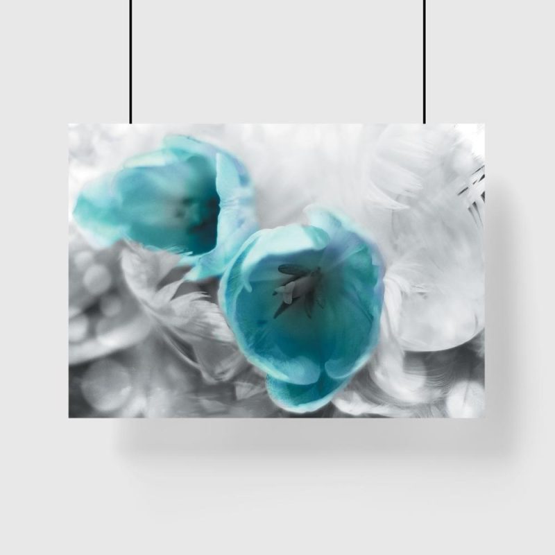 plakat z niebieskimi kwiatami