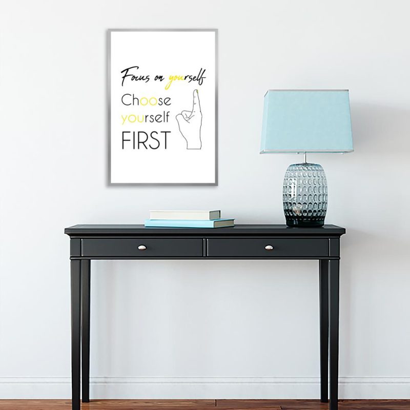 plakat z napisem nad stolik salonu plakat z napisem nad stolikiem