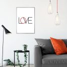 minimalistyczny plakat z napisem love