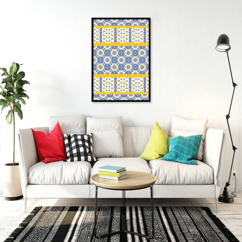 plakat z niebieskimi wzorkami na ścianę salonu