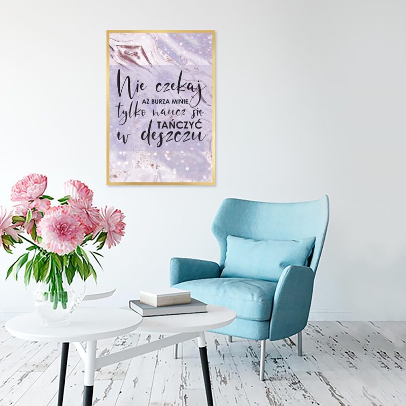 dekoracja z napisem plakat z przeciwnościami