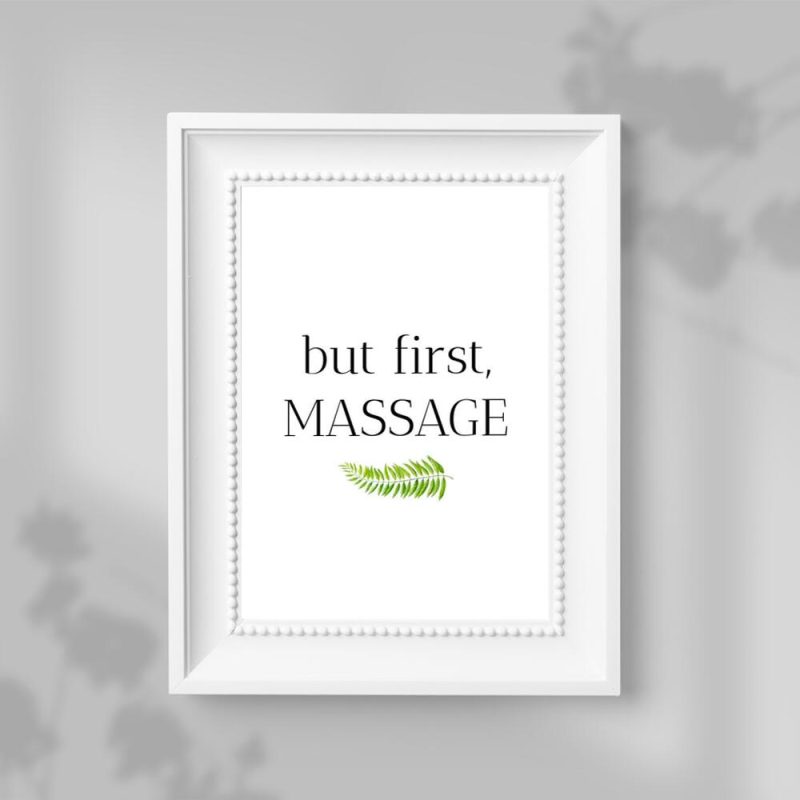 Plakat dla fizjoterapeutów z napisem – But first, massage Plakat dla fizjoterapeutów z napisem - But first, massage