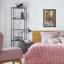 Plakat do dekoracji sypialni z motywem ustronnych zakątków
